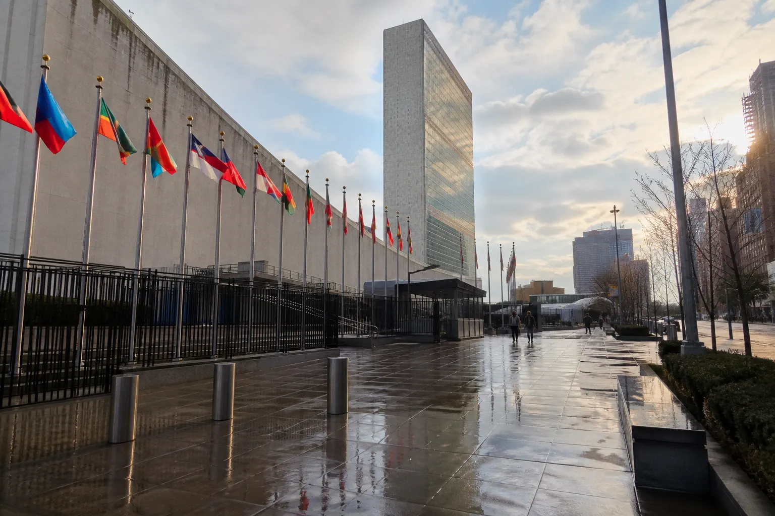 Navigating Global Grant Listings for New York City Nonprofits